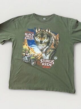 Sturgis 2010 XL Black Hills Rally 70th Anniversary T-Shirt Wolf Harley Davidson